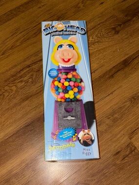Vintage 2004 "Big Head" Gumball Machine Ft. Miss Piggy
